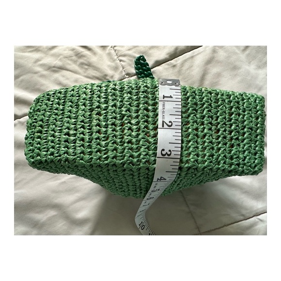 MARIA LA ROSA
crochet solid clutch bag
Green color - Picture 13 of 16